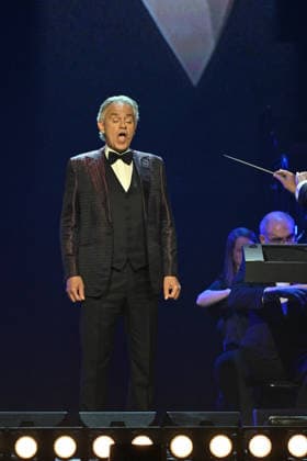 Andrea Bocelli And Andrea Lykke Oehlenschlæger In Concert - Paris Andrea Bocelli performs at the Accor Arena in Paris, France on April 1, 2026. Photo by Christophe Meng ABACAPRESS.COM Paris France  Copyright: xMengxChristophe ABACAx