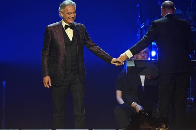 Andrea Bocelli And Andrea Lykke Oehlenschlæger In Concert - Paris Andrea Bocelli performs at the Accor Arena in Paris, France on April 1, 2026. Photo by Christophe Meng ABACAPRESS.COM Paris France  Copyright: xMengxChristophe ABACAx