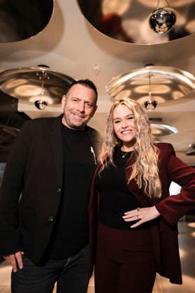 Ikke Hüftgold und Nina Reh bei der Preview der 22. Staffel der Castingshow DSDS 2026 im 25 hours Hotel. Köln, 01.04.2026