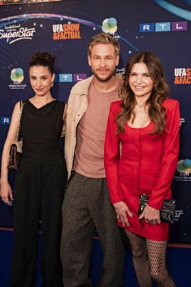 Nadine Menz, Frederic Heidorn und Tabea Heynig bei der Preview der 22. Staffel der Castingshow DSDS 2026 im 25 hours Hotel. Köln, 01.04.2026