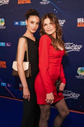 Nadine Menz und Tabea Heynig bei der Preview der 22. Staffel der Castingshow DSDS 2026 im 25 hours Hotel. Köln, 01.04.2026