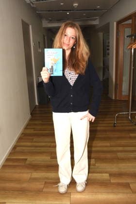 Maya Upmann, Gesamtsiegerin Bayerischer Jugendpreis 2024 Muenchen 02.04.2026 Presseclub Muenchen der Bayerische Jugendpreis 2026 steht dieses Jahr Das Hauptthema des 6. IWW Schreibwettbewerbes 2026 lautet: Gesunde Kinder auf einer gesunden Erde - wie koennen wir die Zukunft gewinnen Foto Muenchen
