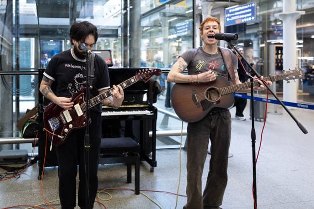 D3lta performs live at St Pancras International station, London, UK, 02 April 2026. D3lta - St. Pancras Performance to celebrate the release of his single Mad About It , Credit:Ewelina Stachurska Show Me You Avalon United Kingdom, London, St. Pancras  Copyright: xEwelinaxStachurskaxShowxMexYoux xAvalonx 1088218731