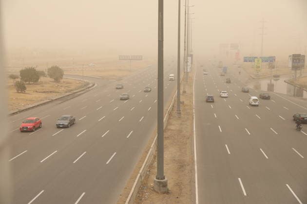 Sandstorm disrupts daily life in Cairo CAIRO, EGYPT - APRIL 2: A sandstorm reduces visibility across the city, disrupting daily life and causing traffic delays in Cairo, Egypt on April 2, 2026. Fareed Kotb Anadolu Cairo Egypt. Editorial use only. Please get in touch for any other usage.  Copyright: x2026xAnadoluxFareedxKotbx