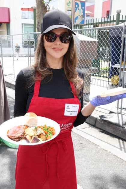 LA Mission Easter Meal Service Los Angeles CA Apr 3: Donna D Errico at the LA Mission Easter Meal Service for the homeless on April 3, 2026 Credit: AdMedia EDITORIAL USE ONLY  Copyright: xx AdMediax admphotostwo979854
