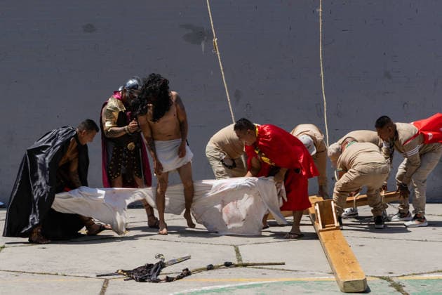 April 3, 2026, Mexico City, Mexico: Inmates reenacted the Passion of Christ during Holy Week 2026 at the East Male Preventive Prison in Mexico City in a performance prepared over months that included the Last Supper, the Stations of the Cross, and the crucifixion. Relatives of the inmates attended the event. Mexico City Mexico - ZUMAl178 20260403_znp_l178_036 Copyright: xCristianxLeyvax