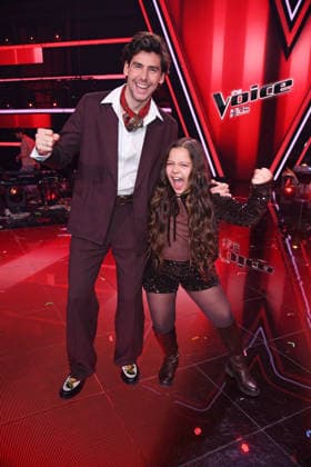 Alvaro Soler, Kandidatin Danaya - THE VOICE KIDS FINALE 2026 im Studio Berlin Adlershof in Berlin am 03.04.2026