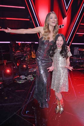 Leony (Leonie Burger), Kandidatin Angelina - THE VOICE KIDS FINALE 2026 im Studio Berlin Adlershof in Berlin am 03.04.2026