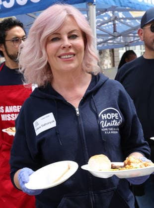 Los Angeles CA April 03 Liliya Safronyuk at Los Angeles Mission Hope The Mission Host Special Easter Outreach On Skid Row at the Los Angeles Mission On Skid Rowe in Los Angeles on March 3, 2026 Credit AdMedia April 03, 2026 Copyright AdMedia 454734 2026 04 03 CA Los Angeles United States  Copyright: xAdMediax STAR_454734_019