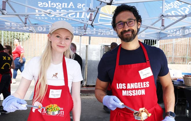 Los Angeles CA April 03: Thash Mose, Greg Alba, at Los Angeles Mission & Hope The Mission Host Special Easter Outreach On Skid Row at the Los Angeles Mission On Skid Rowe in Los Angeles on March 3, 2026- Credit: AdMedia April 03, 2026.Copyright AdMedia Los Angeles USA  - ZUMAa123 20260403_zaa_a123_218 Copyright: xADx