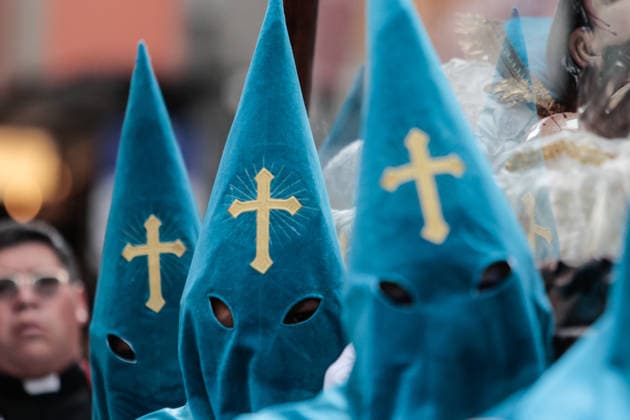 Good Friday procession in Bolivia LA PAZ, BOLIVIA - APRIL 3: People attend the Good Friday procession in La Paz, Bolivia, as part of Holy Week observances on April 3, 2026. The religious event marks the crucifixion and death of Jesus Christ and is traditionally observed by Christian communities with processions and ceremonies. Jorge Mateo Romay Salinas Anadolu La Paz Bolivia. Editorial use only. Please get in touch for any other usage.  Copyright: x2026xAnadoluxJorgexMateoxRomayxSalinasx