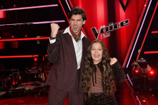 Alvaro Soler und Danaya vom Team Alvaro beim Photocall mit den Finalisten und Coaches der 14. Staffel der TV-Show The Voice Kids im Studio H Berlin-Adlershof. Berlin, 03.04.2026