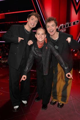 Heiko Lochmann, Illia und Roman Lochmann vom Team HE RO beim Photocall mit den Finalisten und Coaches der 14. Staffel der TV-Show The Voice Kids im Studio H Berlin-Adlershof. Berlin, 03.04.2026