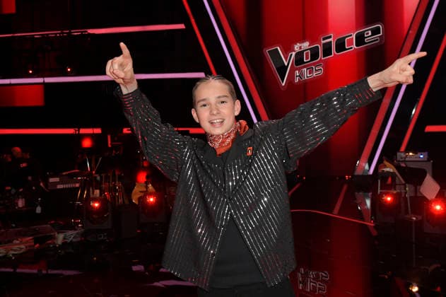 Illia vom Team HE RO beim Photocall mit den Finalisten und Coaches der 14. Staffel der TV-Show The Voice Kids im Studio H Berlin-Adlershof. Berlin, 03.04.2026