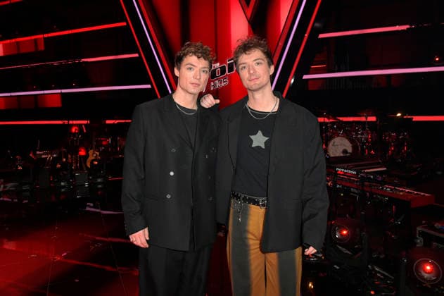 Heiko Lochmann und Roman Lochmann von HE RO beim Photocall mit den Finalisten und Coaches der 14. Staffel der TV-Show The Voice Kids im Studio H Berlin-Adlershof. Berlin, 03.04.2026
