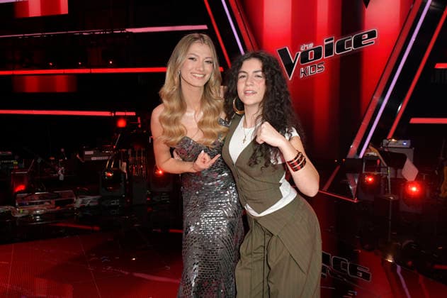Leony und Marie vom Team Leony beim Photocall mit den Finalisten und Coaches der 14. Staffel der TV-Show The Voice Kids im Studio H Berlin-Adlershof. Berlin, 03.04.2026