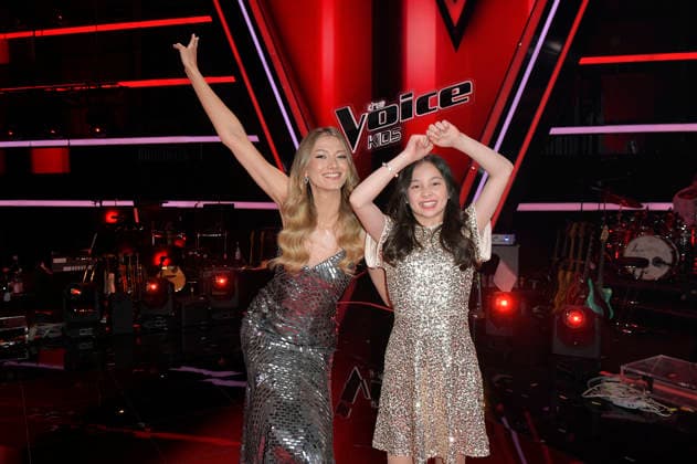Leony und Angelina vom Team Leony beim Photocall mit den Finalisten und Coaches der 14. Staffel der TV-Show The Voice Kids im Studio H Berlin-Adlershof. Berlin, 03.04.2026