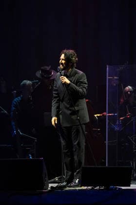 Josh Groban Concert Josh Groban Gems World Tour 2026 at the Grand Rex in Paris, France, on April 3, 2026 Anne Sophie Guebey Bestimage Concert Josh Groban Gems World Tour 2026 at the Grand Rex in Paris, France, on April 3, 2026 Paris France  Copyright: xAnne-SophiexGuebeyx xBestimagexAnne-SophiexGuebeyx xBestimagex