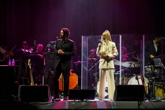 Josh Groban, Monroe Monroe Vata Rigby Concert Josh Groban Gems World Tour 2026 at the Grand Rex in Paris, France, on April 3, 2026 Anne Sophie Guebey Bestimage Concert Josh Groban Gems World Tour 2026 at the Grand Rex in Paris, France, on April 3, 2026 Paris France  Copyright: xAnne-SophiexGuebeyx xBestimagexAnne-SophiexGuebeyx xBestimagex
