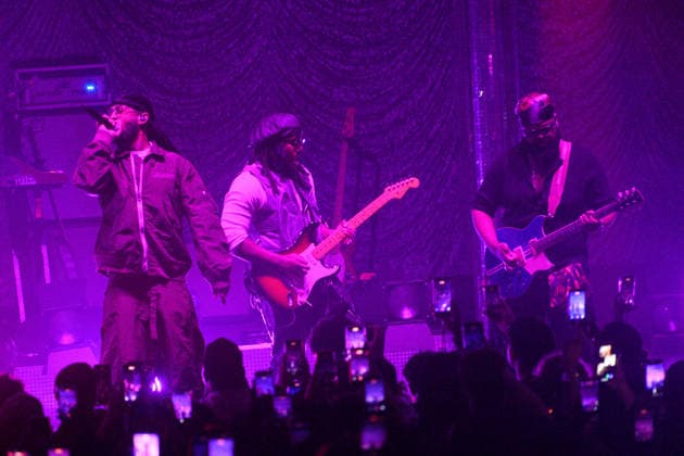 Leon Thomas Performs at Eventim Apollo, London, UK American rapper Ty Dolla $ign (born Tyrone William Griffin Jr) guests with Leon Thomas (born Leon George Thomas III) at The Eventim Apollo, London, England, UK on Friday 3 April 2026 as part of his Mutts Don t Heel Tour 2026., Credit:Justin Ng Avalon UK, England, London, Eventim Apollo  Copyright: xJustinxNgx xAvalonx 1088495705