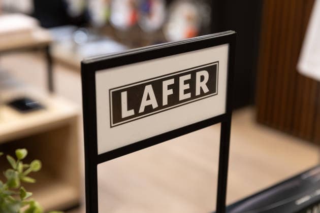 Stuttgart Themenbilder: Johann Lafer shop-opening meets and greets bei Breuninger Stuttgart, 04.04.2026, Themenbilder: Johann Lafer shop-opening meets and greets bei Breuninger Stuttgart, 04.04.2026, Copyright: xEibner-Pressefoto DimitrixDrofitx EP_ddh