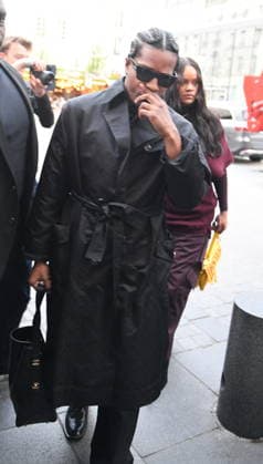 Rihanna et A$AP Rocky Arriving at Siena Restaurant - Paris Rihanna et A$AP Rocky are arriving at Siena Restaurant in Paris, France, on April 4, 2026. Photo by Florian Poitout ABACAPRESS.COM Paris France  Copyright: xPoitoutxFlorian ABACAx