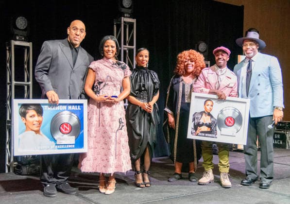 April 4, 2026, Philadelphia, Pennsylvania, United States: DERRICK CORBETT, Senior Vice President of Programming for iHeartMedia holds an award to present to TAMRON HALL, American broadcast journalist, television talk show host and author Singer song writer, VIVIAN GREEN, radio host PATTY JACKSON, rapper KWAME, and singer, ERIC ROBERSON, at the WDAS-FM tenth annual Women Of Excellence Legend award at the luncheon held at the Philadelphia Sheraton Philadelphia United States - ZUMArf1_ 20260404_zaf_rf1_044 Copyright: xRickyxFitchettx