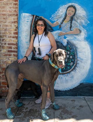April 4, 2026, Los Angeles, California, USA: People and their pets line up in Olvera Street in Los Angeles to receive a blessing from Archbishop Jose Gomez in a Catholic tradition that celebrates St. Francis of AssisiÃ¢â‚¬â ¢s love of animals. Among them is this dog named Missy. This centuries-old tradition, usually held the Saturday before Easter, has been a part of Olvera StreetÃ¢â‚¬â ¢s history since 1930. Los Angeles USA  - ZUMAh234 20260404_zsp_h234_010 Copyright: xMarkxEdwardxHarrisx