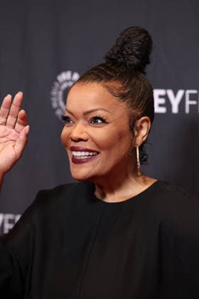2026 43rd Annual PaleyFest LA - Apple TV+ s Pluribus Season 1 Yvette Nicole Brown at the 2026 43rd Annual PaleyFest LA - Apple TV+ s Pluribus Season 1 held at the Dolby Theatre at Ovation Hollywood on April 4, 2026 in Hollywood, Los Angeles, California, United States., Credit:Xavier Collin Avalon USA, Hollywood  Copyright: xXavierxCollinx xAvalonx 1088733947
