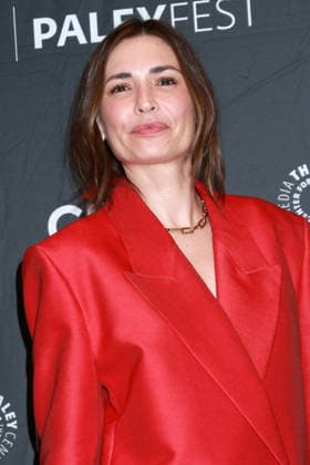 April 4, 2026, Los Angeles, Ca, USA: LOS ANGELES - APR 4: Karolina Wydra at the PaleyFest LA 2026 - Pluribus at Dolby Theater on April 4, 2026 in Los Angeles, CA Los Angeles USA - ZUMAnc22 20260404_zaa_nc22_017 Copyright: xKathyxHutchinsx