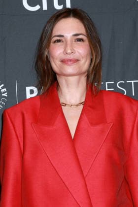 April 4, 2026, Los Angeles, Ca, USA: LOS ANGELES - APR 4: Karolina Wydra at the PaleyFest LA 2026 - Pluribus at Dolby Theater on April 4, 2026 in Los Angeles, CA Los Angeles USA - ZUMAnc22 20260404_zaa_nc22_026 Copyright: xKathyxHutchinsx