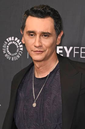 Carlos-Manuel Vesga beim Screening der Apple TV+ Serie Pluribus auf dem 43. PaleyFest LA 2026 im Dolby Theatre. Los Angeles, 04.04.2026