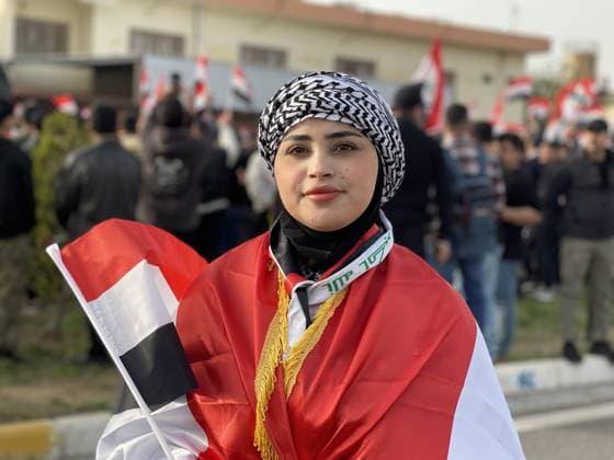 News Bilder des Tages Sadr supporters gather in Kirkuk to condemn attacks on Iran KIRKUK, IRAQ - APRIL 5: Hundreds of supporters of National Shia Movement leader Muqtada al-Sadr gather in front of the Kirkuk Governorate to protest against U.S. and Israeli attacks on Iran, in Kirkuk, Iraq, on April 5, 2026. Protesters from various parts of the city chanted slogans following al-Sadr s call for mobilization, expressing their solidarity and condemning the recent military strikes in the region. Ali Makram Ghareeb Anadolu Kirkuk Iraq. Editorial use only. Please get in touch for any other usage.  Copyright: x2026xAnadoluxAlixMakramxGhareebx