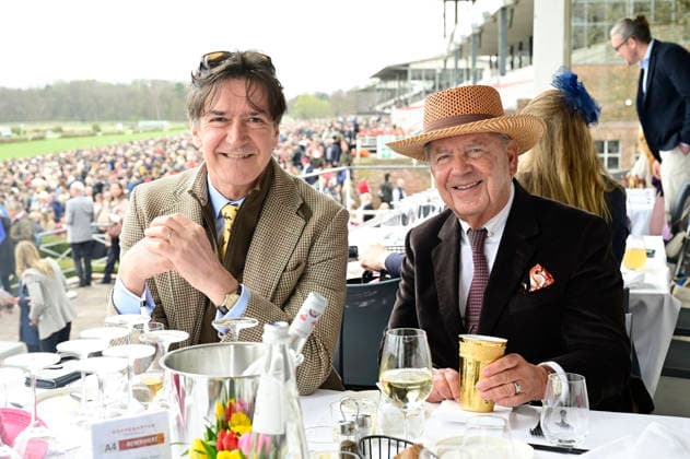 Kai Sauer und Jörg Woltmann bei der Großen Saisoneröffnung 2026 auf der Rennbahn Hoppegarten. Berlin, 05.04.2026