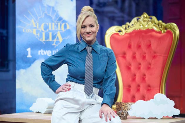 Al cielo con ella by Henar Álvarez starts broadcasting on La 1 The presenter and comedian Henar Álvarez during a meeting with the media, at Estudio 4 in Prado del Rey, on April 6, 2026, in Pozuelo de Alarcón, Madrid Spain The meeting takes place on the occasion of the beginning of the broadcasting of the late show Al cielo con ella on RTVEs La 1 The comedy and interview program started in November 2024 on RTVE Play and due to its success it jumped to La 2 with its second season Starting tomorrow, April 7, the program will jump to the main channel of the public channel 06 APRIL 2026 Jesús Hellí Madrid Madrid Madrid Spain  Copyright: xJesusxHellinx 7417717