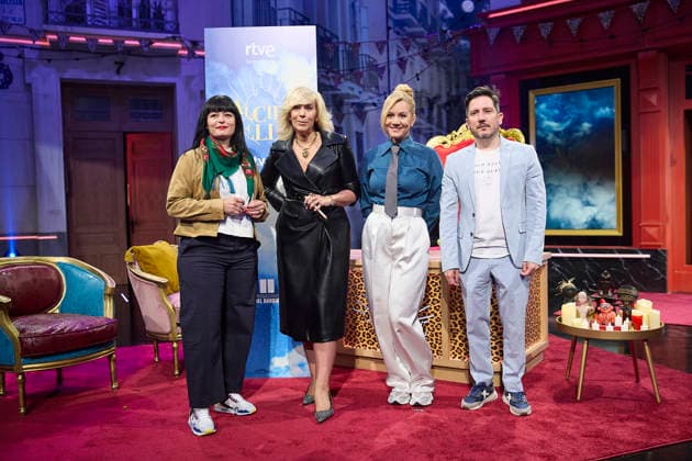 Al cielo con ella by Henar Álvarez starts broadcasting on La 1 The presenter and comedian Henar Álvarez 2d during a meeting with the media, at Estudio 4 in Prado del Rey, on April 6, 2026, in Pozuelo de Alarcón, Madrid Spain The meeting takes place on the occasion of the beginning of the broadcasting of the late show Al cielo con ella on RTVEs La 1 The comedy and interview program started in November 2024 on RTVE Play and due to its success it jumped to La 2 with its second season Starting tomorrow, April 7, the program will jump to the main channel of the public channel 06 APRIL 2026 Jesús Hellí Madrid Madrid Madrid Espana  Copyright: xJesusxHellinx 7417730