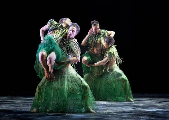 April 6, 2026, Sydney, Nsw, Australia: Dancers perform during the Australian Ballet and Bangarra Dance Theatre s Flora dress rehearsal at the Sydney Opera House. Sydney Australia - ZUMAt173 20260406_zsp_t173_019 Copyright: xStephanexThomasx