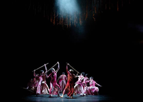 April 6, 2026, Sydney, Nsw, Australia: Dancers perform during the Australian Ballet and Bangarra Dance Theatre s Flora dress rehearsal at the Sydney Opera House. Sydney Australia - ZUMAt173 20260406_zsp_t173_020 Copyright: xStephanexThomasx