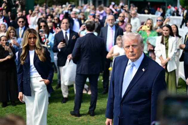 Easter Egg Roll 2026 at the White House WASHINGTON, D.C., UNITED STATES - APRIL 6: President of the United States Donald J. Trump (R) and First Lady Melania Trump (L) during the 2026 Easter Egg Roll at the White House, Washington, D.C., US, on April 6, 2026. Kyle Mazza Anadolu Washington United States. Editorial use only. Please get in touch for any other usage.  Copyright: x2026xAnadoluxKylexMazzax