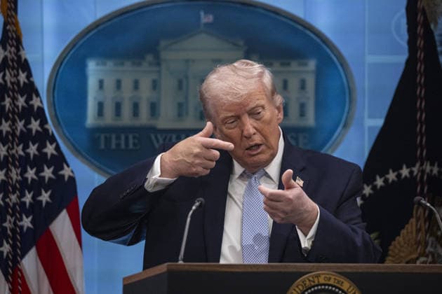 News Bilder des Tages #2 United States President Donald Trump WASHINGTON DC, UNITED STATES - APRIL 6: The United States President Donald Trump holds a Press Conference in the James S. Brady Press Briefing Room at the White House on April 6, 2026, in Washington DC, United States. Celal Gunes Anadolu Washington DC United States. Editorial use only. Please get in touch for any other usage.  Copyright: x2026xAnadoluxCelalxGunesx