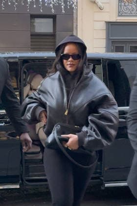 Rihanna went shopping at Galeries Lafayette in Paris on April 6, 2026 Rihanna went shopping at Galeries Lafayette in Paris on April 6, 2026 Paris France  Copyright: xAgencex xBestimagexAgencex xBestimagex