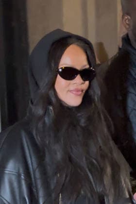 Rihanna went shopping at Galeries Lafayette in Paris on April 6, 2026 Rihanna went shopping at Galeries Lafayette in Paris on April 6, 2026 Paris France  Copyright: xAgencex xBestimagexAgencex xBestimagex
