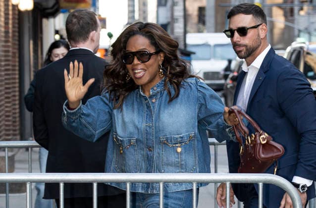 April 7, 2026, New York, New York, USA: OPRAH WINFREY arrives on set for The Late Show with Stephen Colbert at Ed Sullivan Theater in New York. 7 April 2026 New York USA  - ZUMAa265 20260407_zep_a265_004 Copyright: xEricxAcquayex