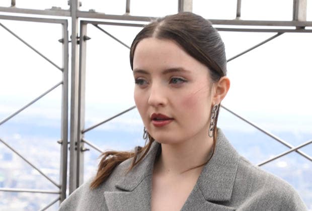 NEW YORK, NY APRIL 7 Lucy Halliday pictured as the cast of Hulus The Testaments to Visit the Empire State Building Ahead of April 8 Premiere on April 7, 2026 in New York City Credit John Fycke AdMedia 454822 2026 04 07 New York New York City  Copyright: xAdMediax STAR_454822_009