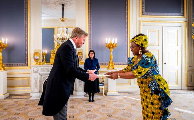 08-04-2026 Palace King Willem-Alexander during the credentials (geloofsbrieven) of the Ambassador of the Republic of Zambia, Her Excellency M. Chirwa, at palace Noordeinde in The Hague. Â  Copyright: xPPEx