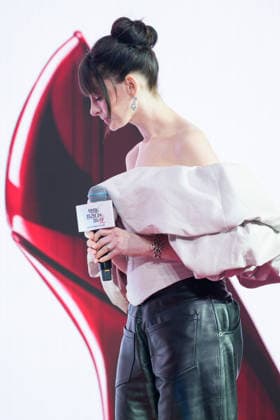 The Devil Wears Prada 2 film press conference SEOUL, SOUTH KOREA, APR 08: American actress Anne Hathaway during The Devil Wears Prada 2 film press conference at the Four Seasons Hotel Seoul in Seoul, South Korea, on April 08, 2026. Seoul the Four Seasons Hotel Seoul South Korea 8267_286937 Copyright: xStevexChoxKyewoong PentaxPressx
