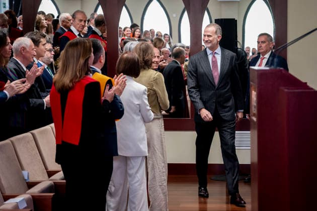 The King presides over the inauguration of the new university campus of the IEB King Felipe VI during the inauguration of the new university campus of the Instituto de Estudios Bursátiles IEB, on April 8, 2026, in Madrid Spain Although the University Campus of the Instituto de Estudios Bursátiles IEB has been officially inaugurated today, it began its journey in 1989, as a Business School that launched the first Master in Stock Exchange and Financial Markets that was taught in Spain and in the Spanish-speaking world 08 APRIL 2026 A Pé Madrid Madrid Madrid Spain  Copyright: xA.xPÃ rezxMecax 7422762