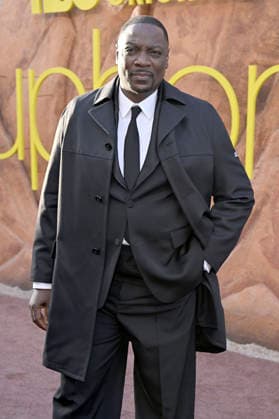 Adewale Akinnuoye-Agbaje bei der Premiere der 3. Staffel der HBO-Serie Euphoria im TCL Chinese Theatre. Los Angeles, 07.04.2026