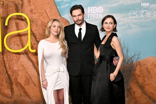 Sydney Sweeney, Sam Levinson und Maude Apatow bei der Premiere der 3. Staffel der HBO-Serie Euphoria im TCL Chinese Theatre. Los Angeles, 07.04.2026