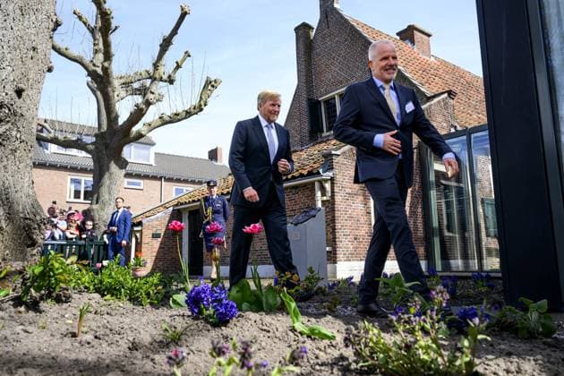 Rijnsburg, The Netherlands, 2026-04-08 13:11:21 RIJNSBURG, 16-12-2026, The Spinoza House King Willem Alexander opens the renovated museum The Spinoza House in Rijnsburg. The museum showcases the life and ideas of philosopher Baruch Spinoza. He moved into the house in 1661 and worked there on his *Ethics*, a philosophical work about God, nature, reason, and emotions. PHOTO: NL Beeld Patrick van Emst Credit: NL Beeld Patrick van Emst  Copyright: xx x